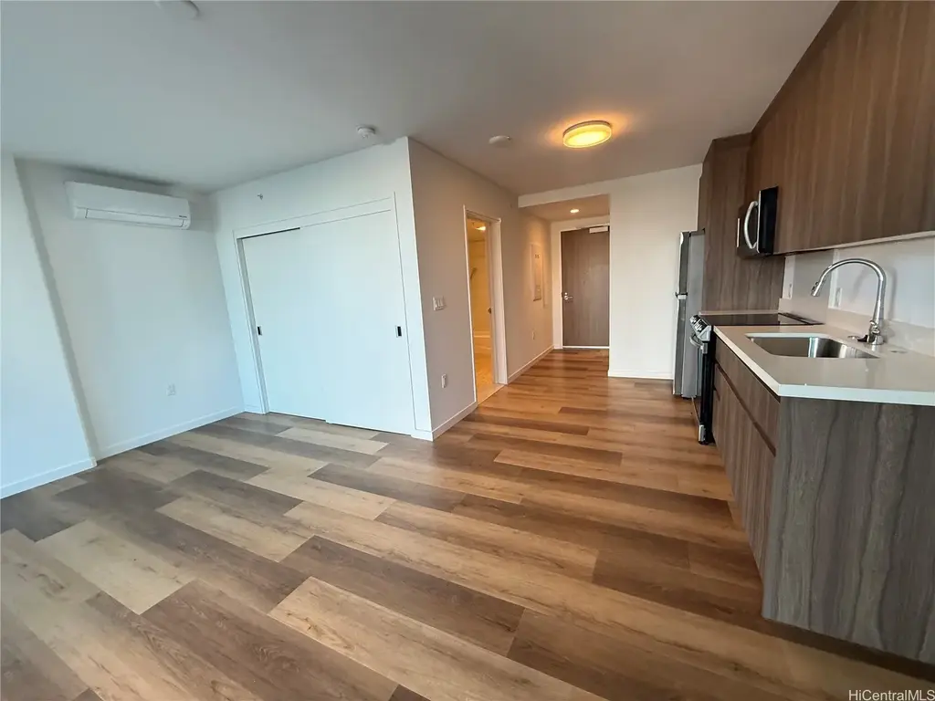 1515 Liona Street # 310, Honolulu