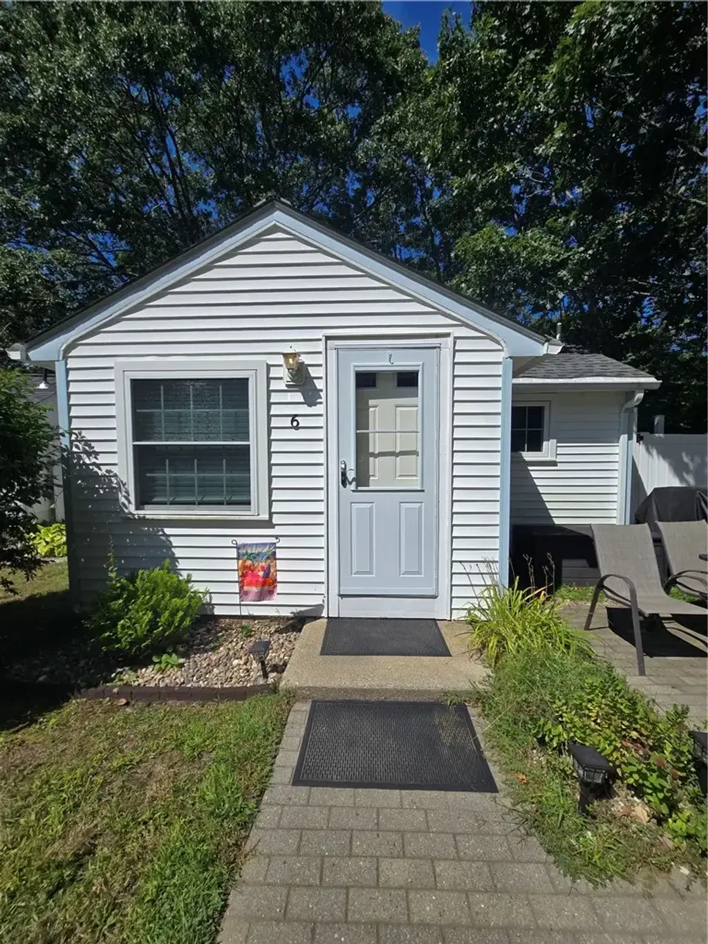 88 Old Post Rd # 6, Westerly