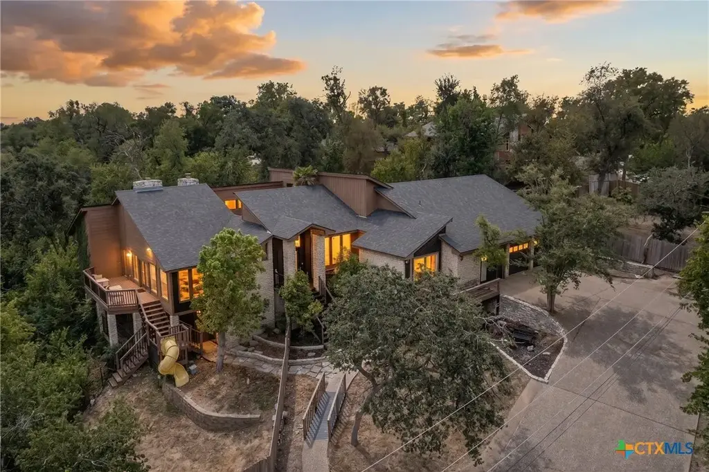 2800 Pecan Valley Drive, Temple