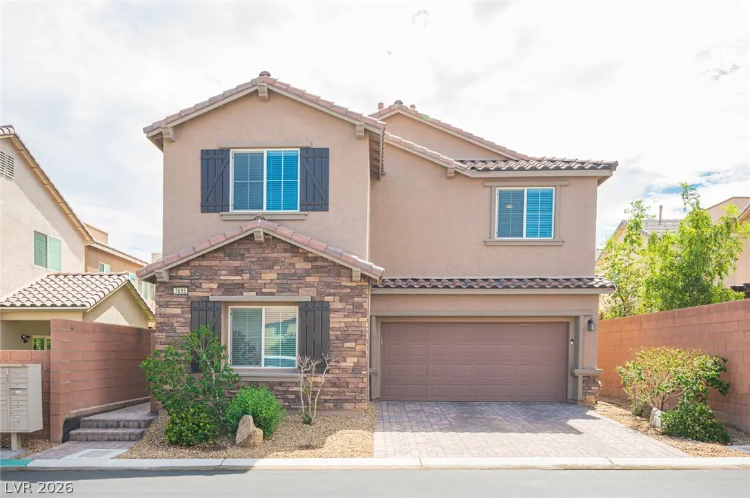 Photo of Listing #2816750