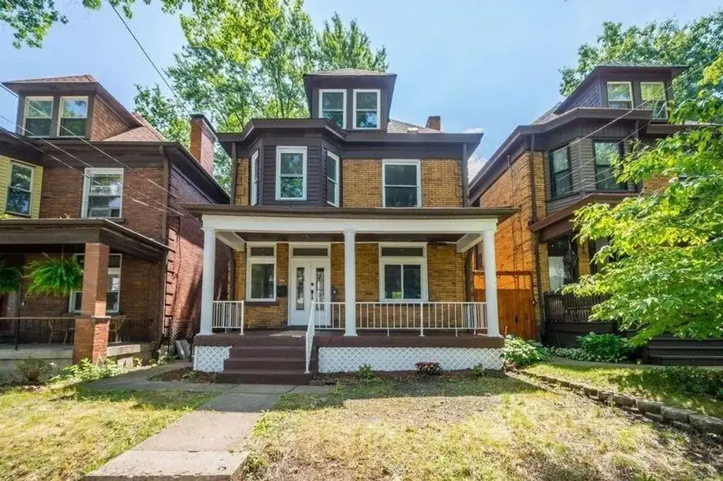 3258 Bainton Street, Brighton Heights