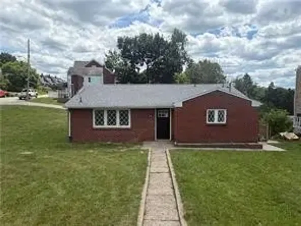 334 Caperton Street , Bon Air