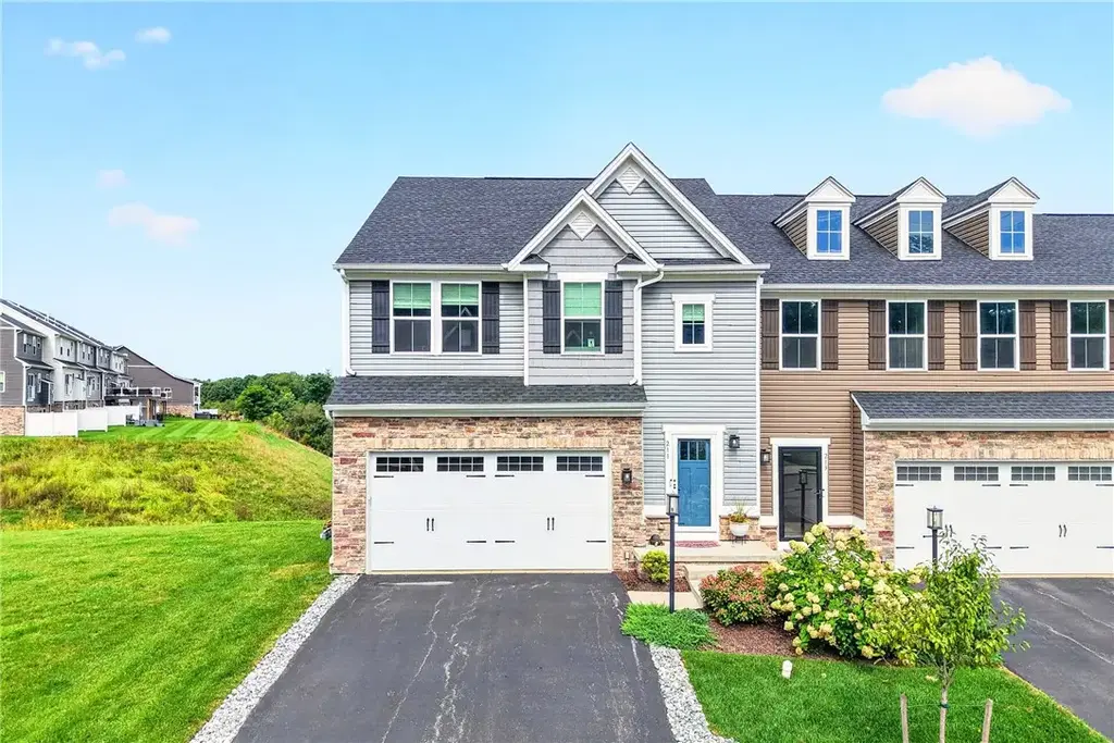 211 Dana Drive , Ohio