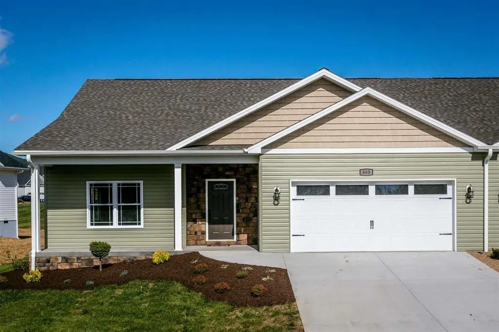 805 Coltsfoot Ln, Mcgaheysville