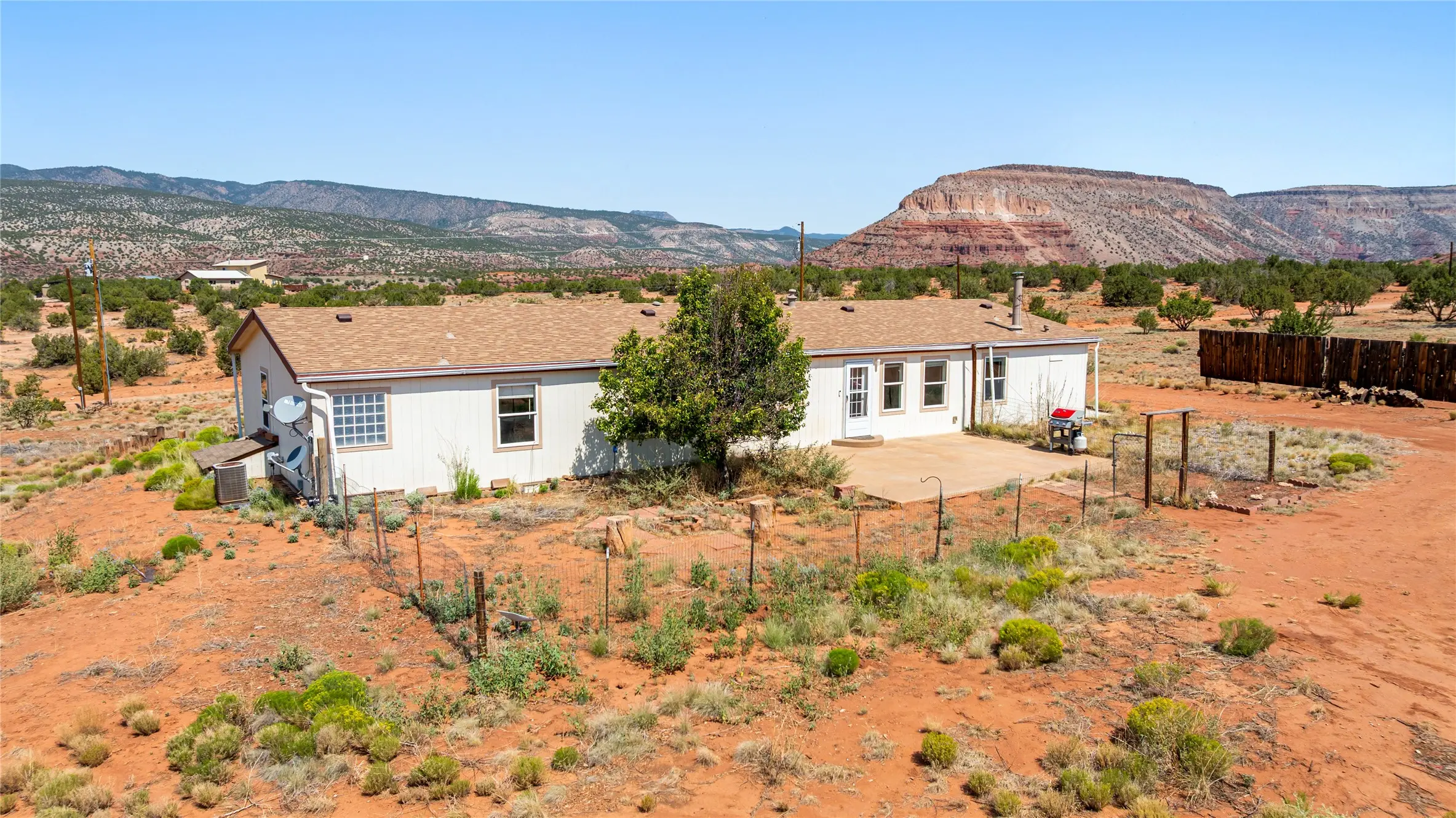2201 Vista Hermosa, Jemez Pueblo