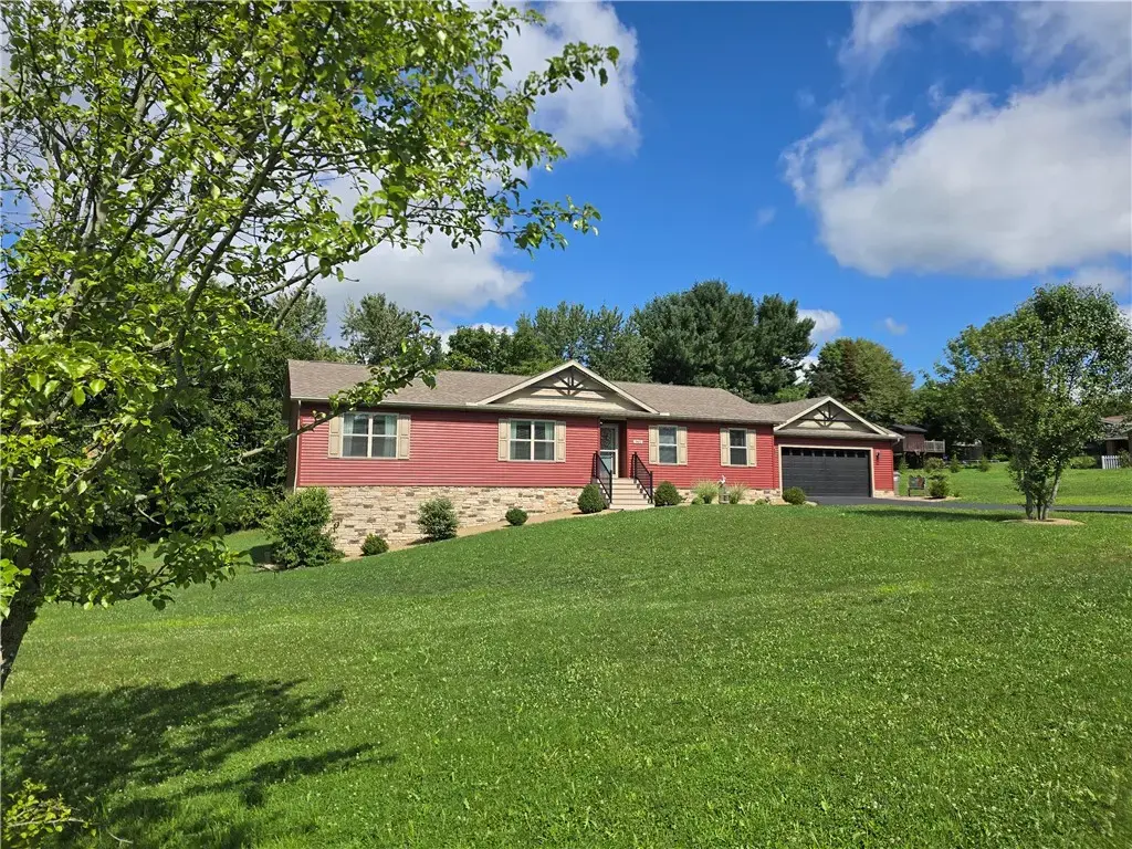 961 Sunset Drive , Center