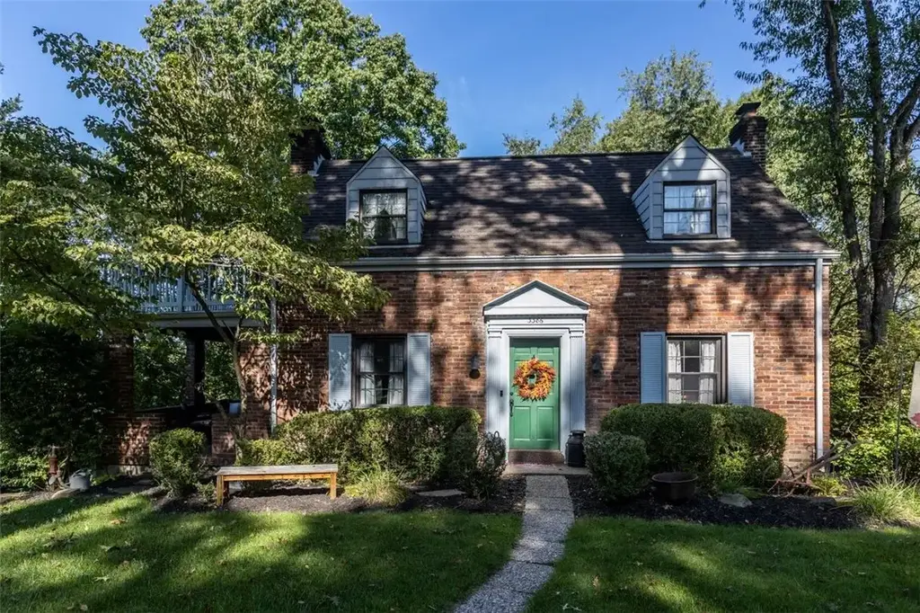 3386 Crestview Drive, Bethel Park