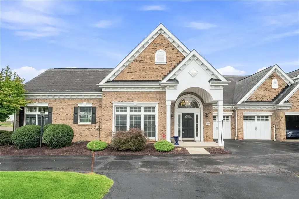 7040 Berringer Court , Moon/Crescent
