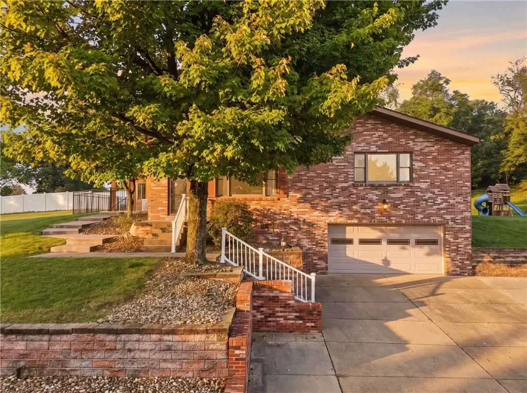 2473 Mae Drive , Hampton