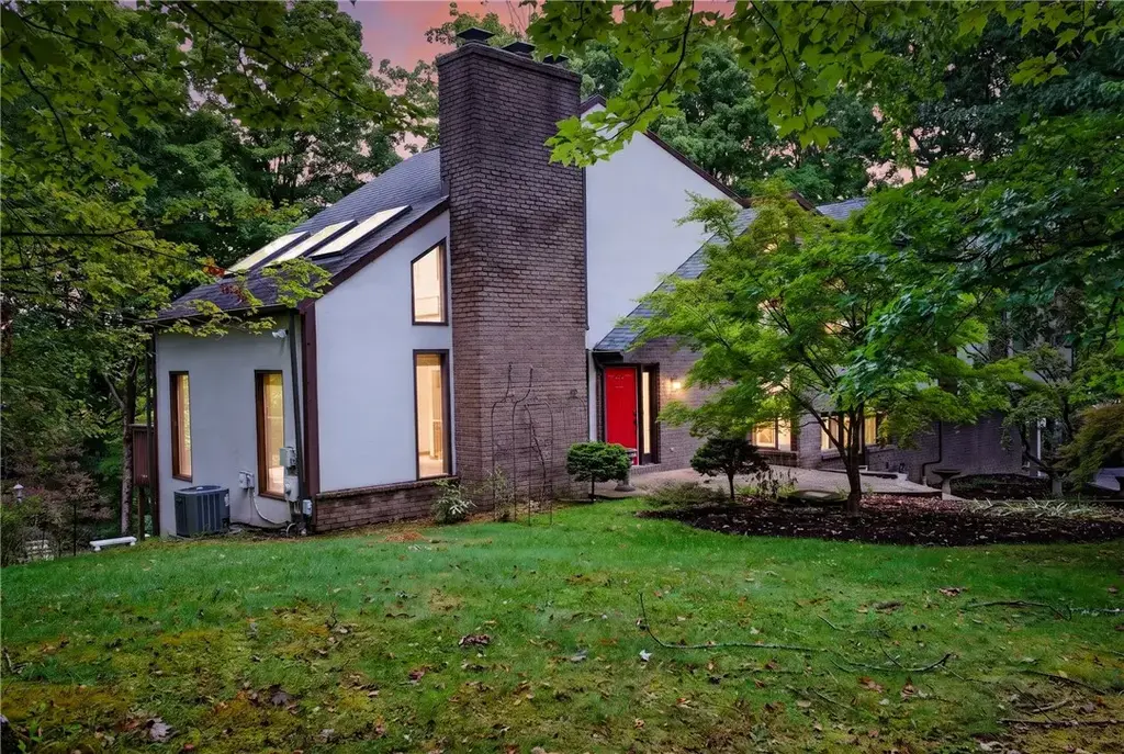 142 Riding Trail Lane , Fox Chapel