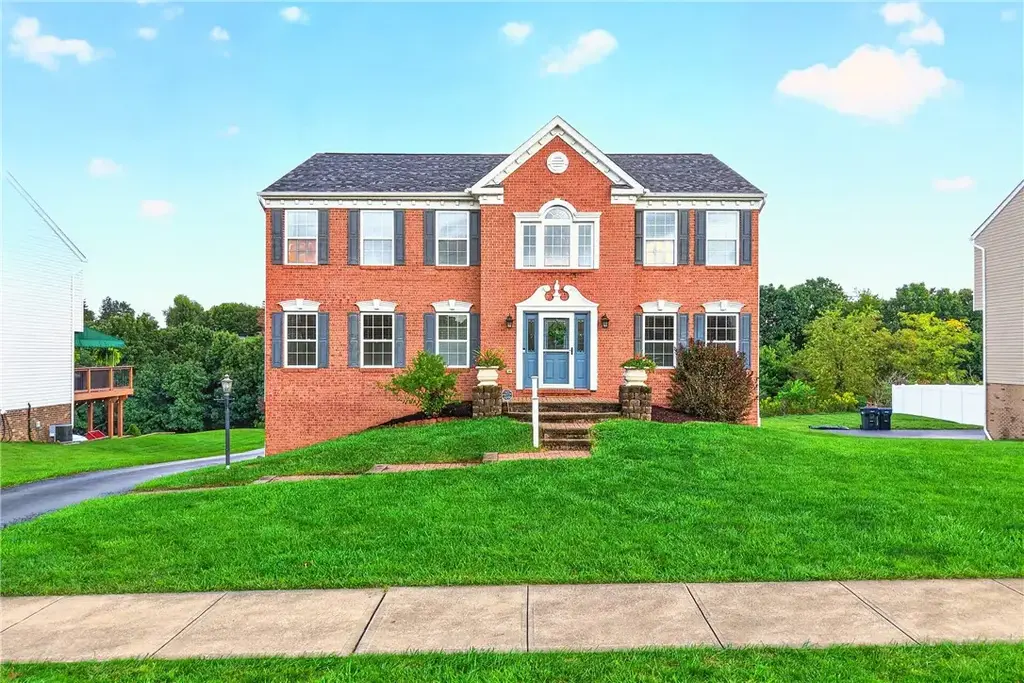 505 Blue Ridge Drive , Moon/Crescent