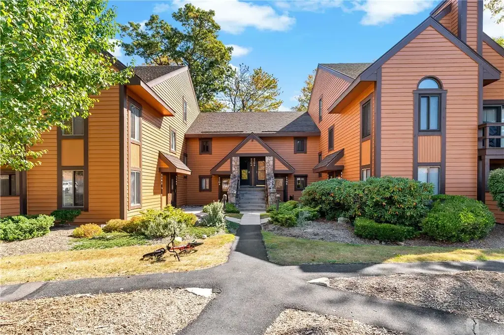 2305 Swiss Mountain Drive , Seven Springs Resort
