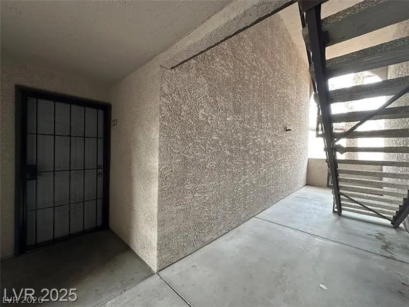 2606 S Durango Drive 172, Las Vegas