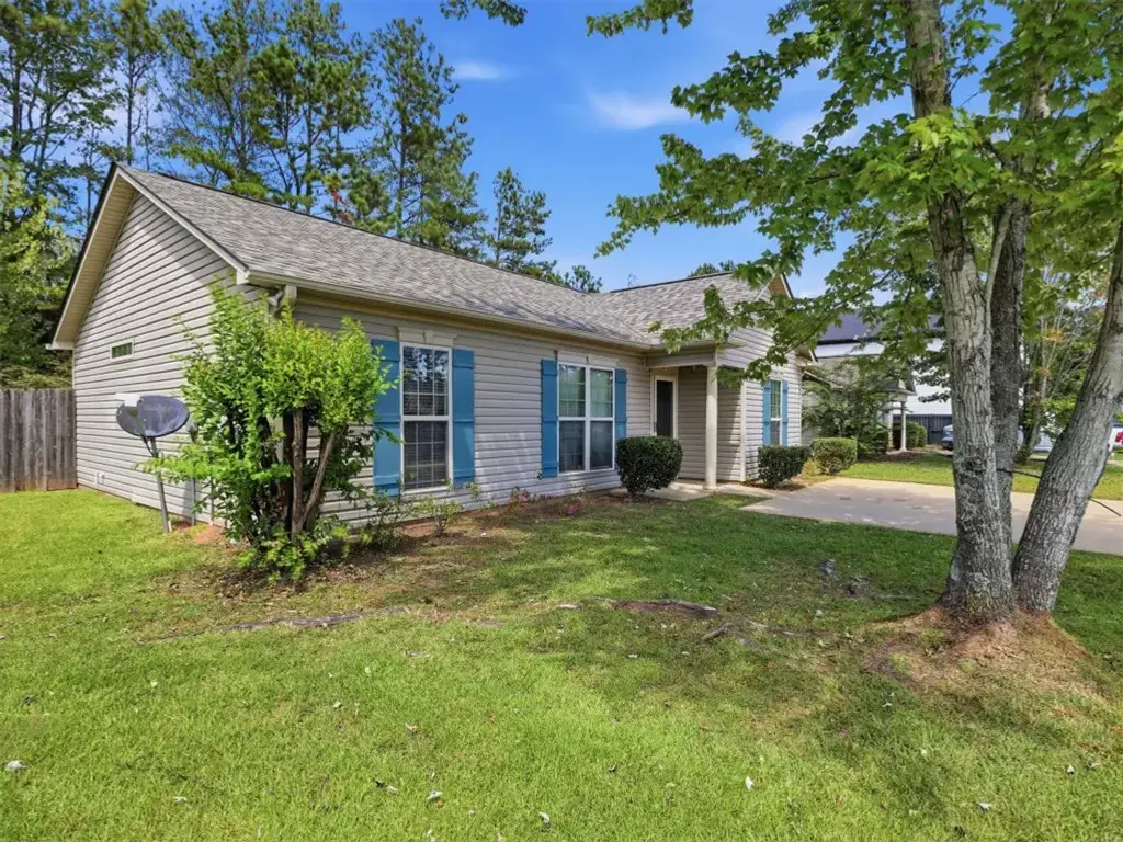 2010 Dutch Ct, Opelika