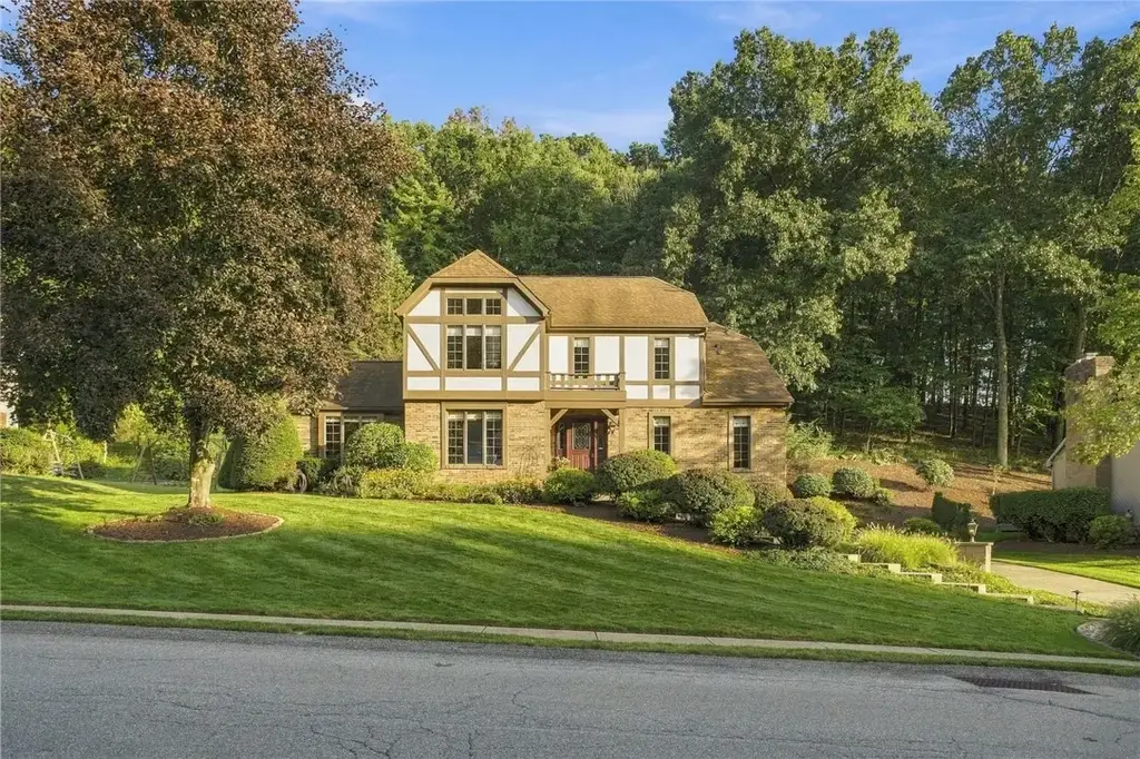 1213 Country Oak Drive , Marshall