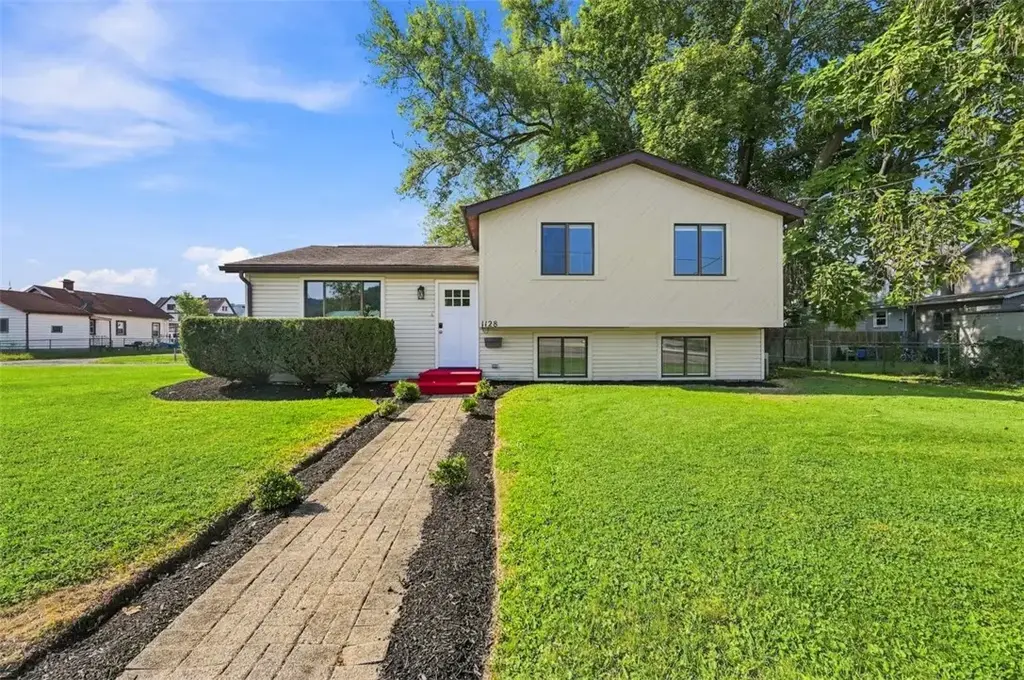 1128 1st Avenue, Coraopolis