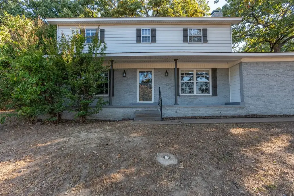1 Old Greenwood Lane, Fort Smith
