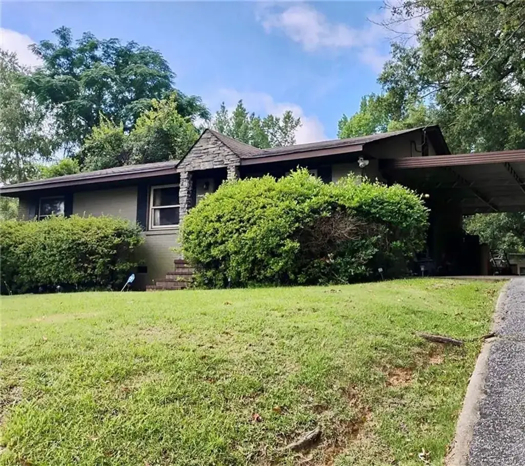 1709 7th Street, Phenix City