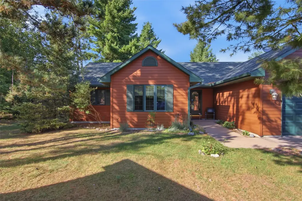 10343 Historyland Lane 2, Hayward