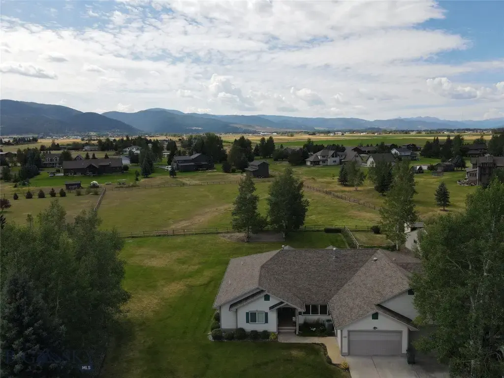 132 Lucille, Bozeman