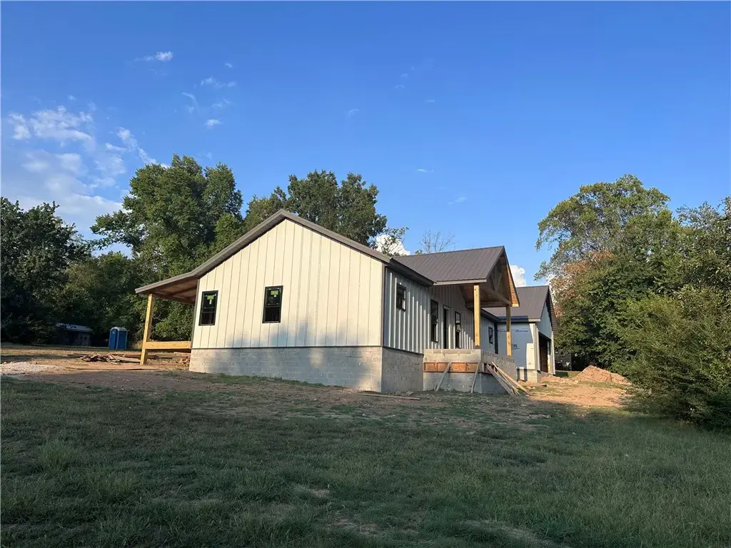 1271 Park Avenue, Harrison