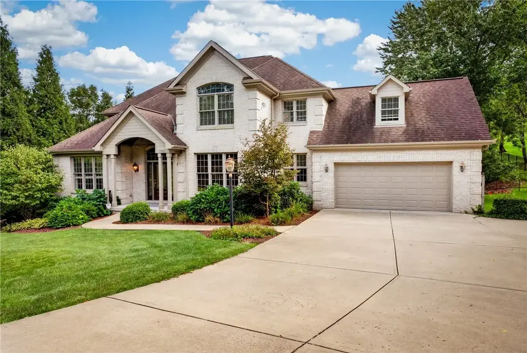 2383 Morrow Road , Upper St Clair