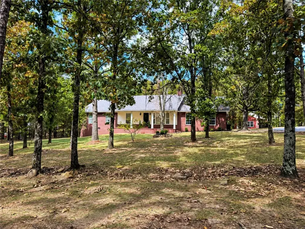 220 Tall Timber Cove, Dover