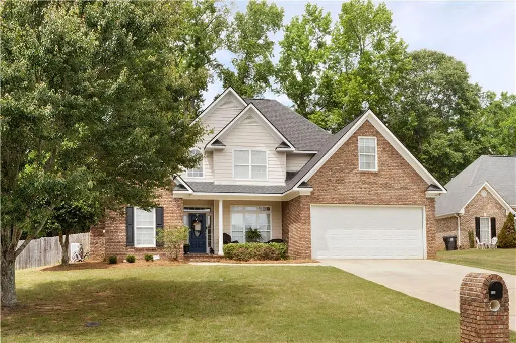 611 Shadow Wood Drive, Smiths Station