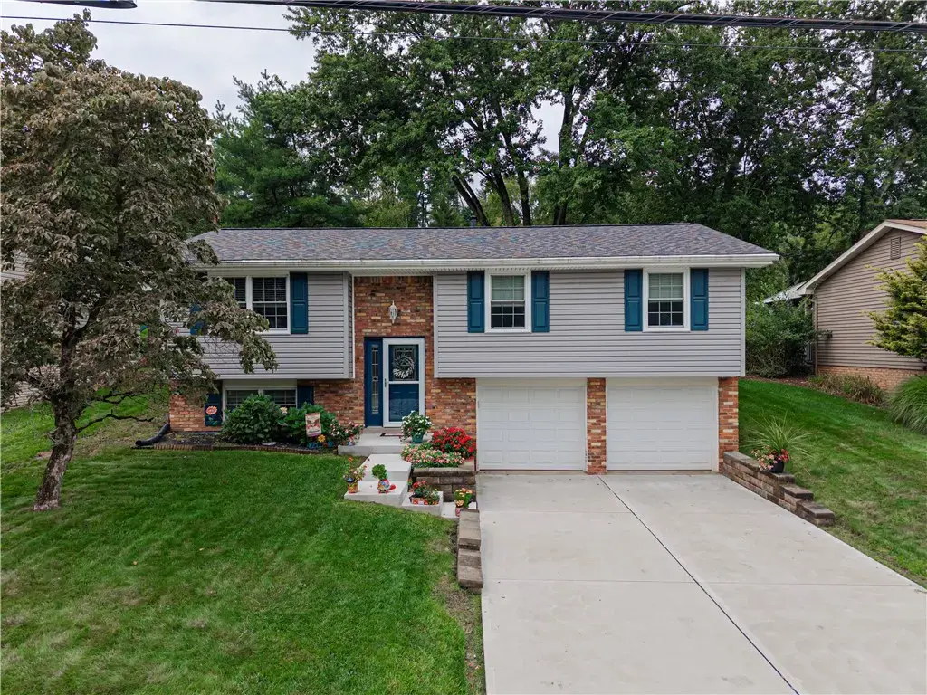 1135 Oblock Road , Plum Boro