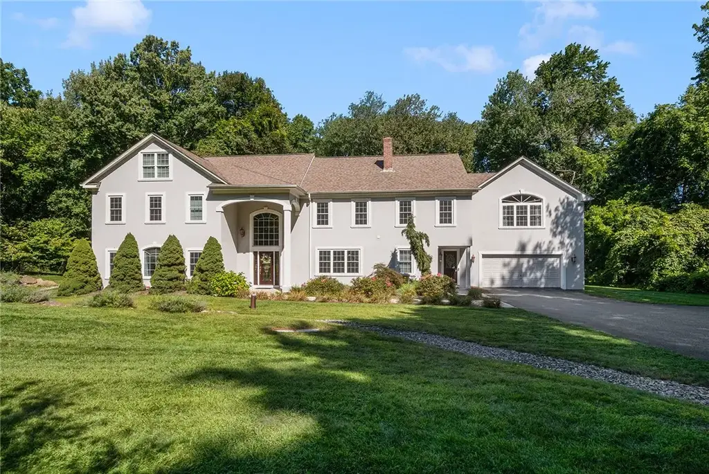 143 Sayles Hill Rd, North Smithfield
