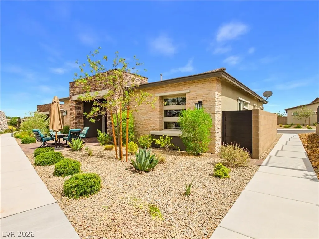 921 Woodburn Lane, Las Vegas