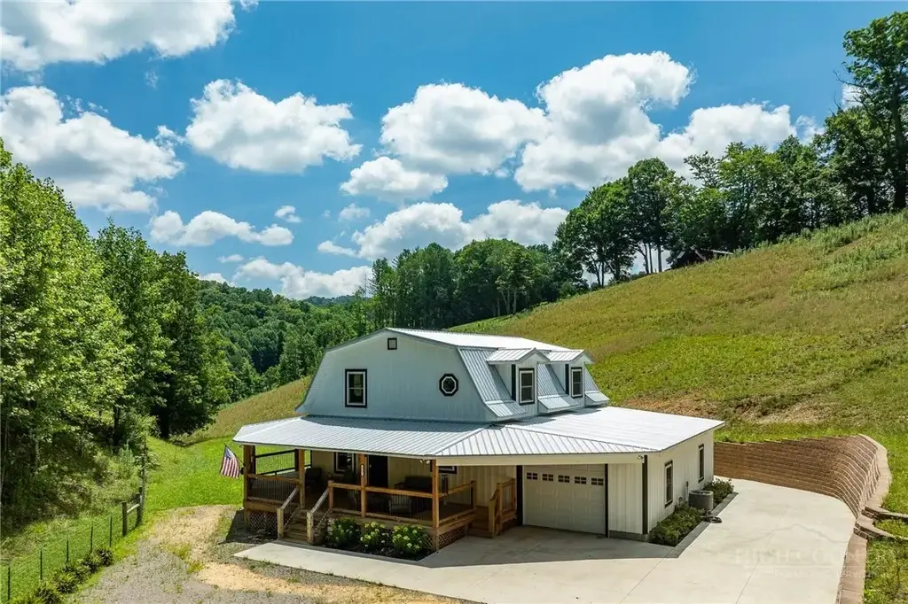 967 Cherry Springs Lane, Trade