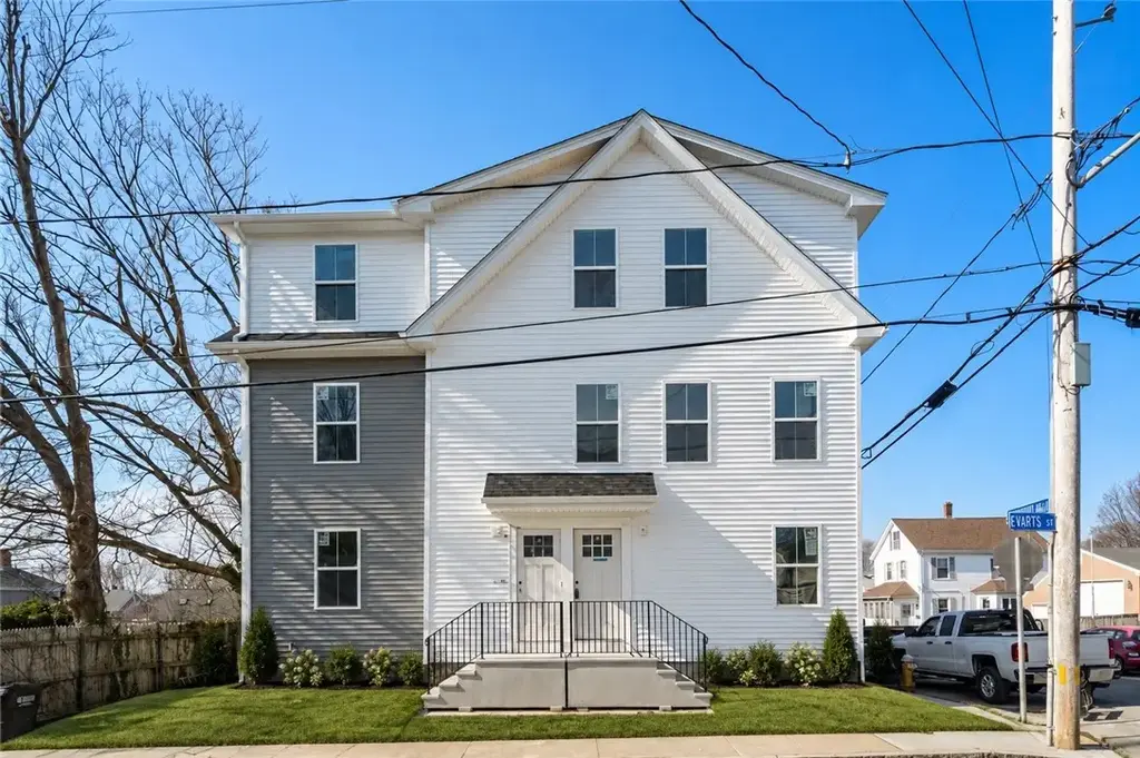 36 Evarts St, Newport