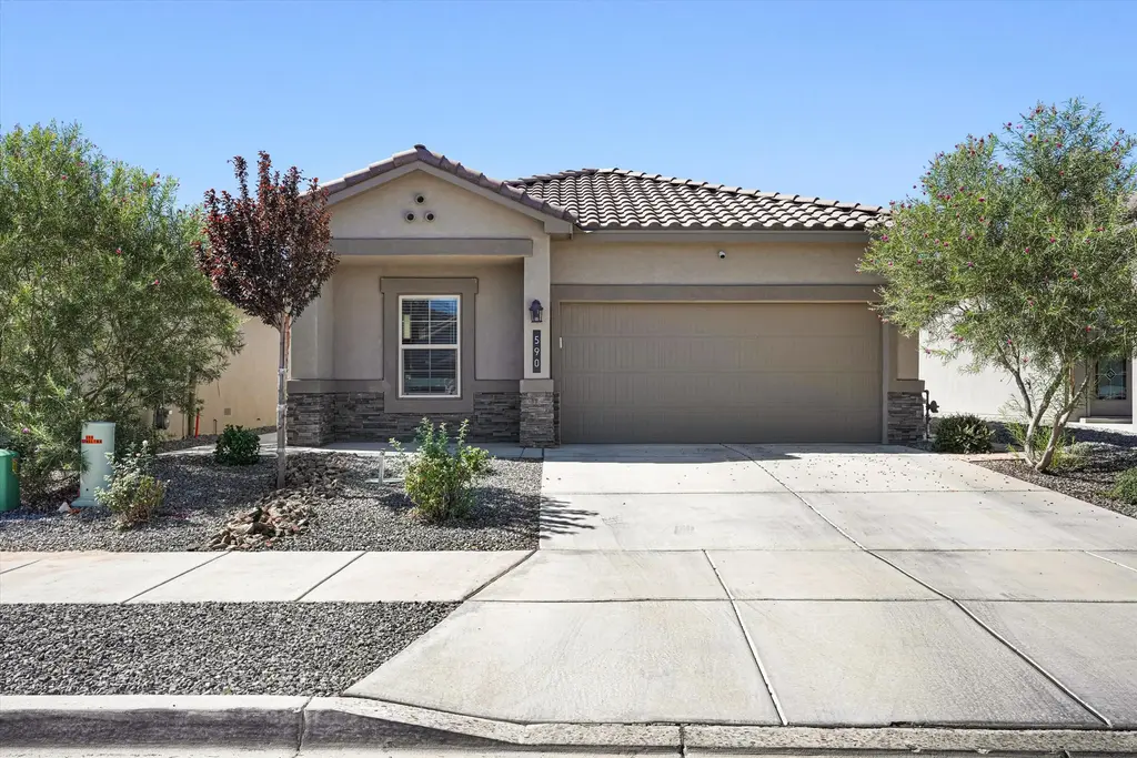 590 Turmalina Drive Se, Albuquerque