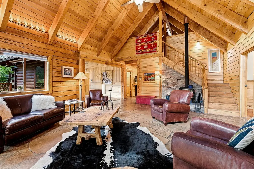 37485 Highway 126, Jemez Springs