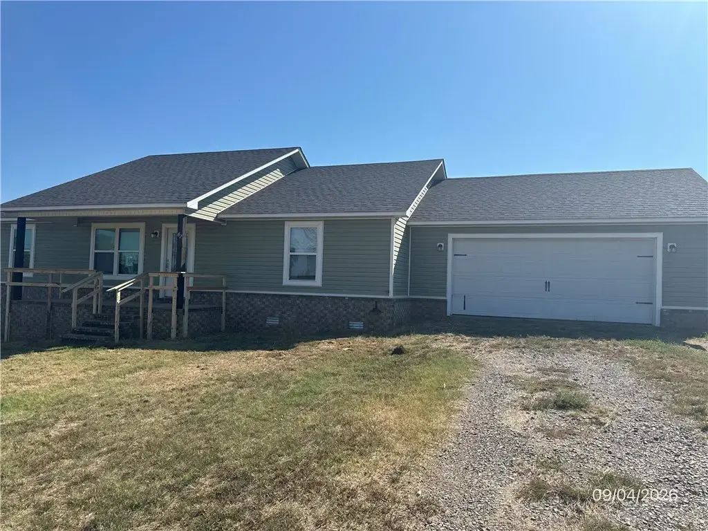 62 Pr Rd 3533, Clarksville