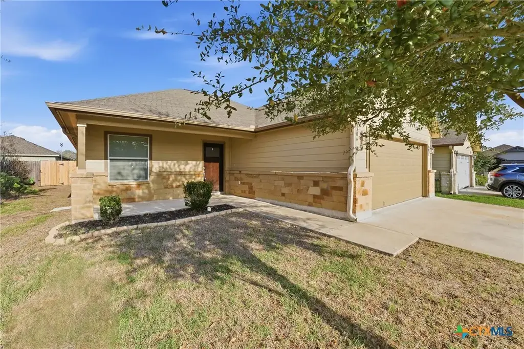1306 Fern Court, Gonzales