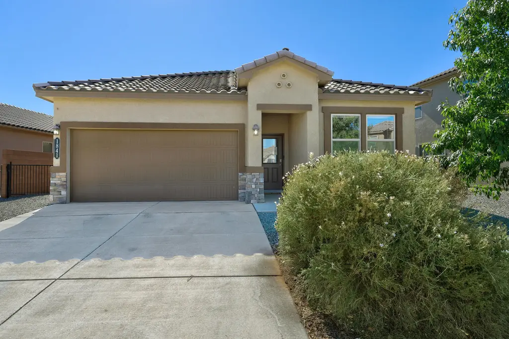 1841 Valle Vista Road Nw, Los Lunas