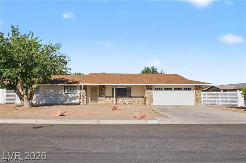 Photo of Listing #2818275