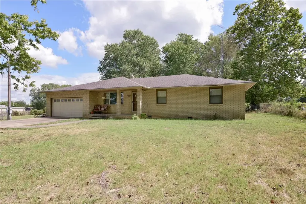 412 S Old Wire Road, Washburn