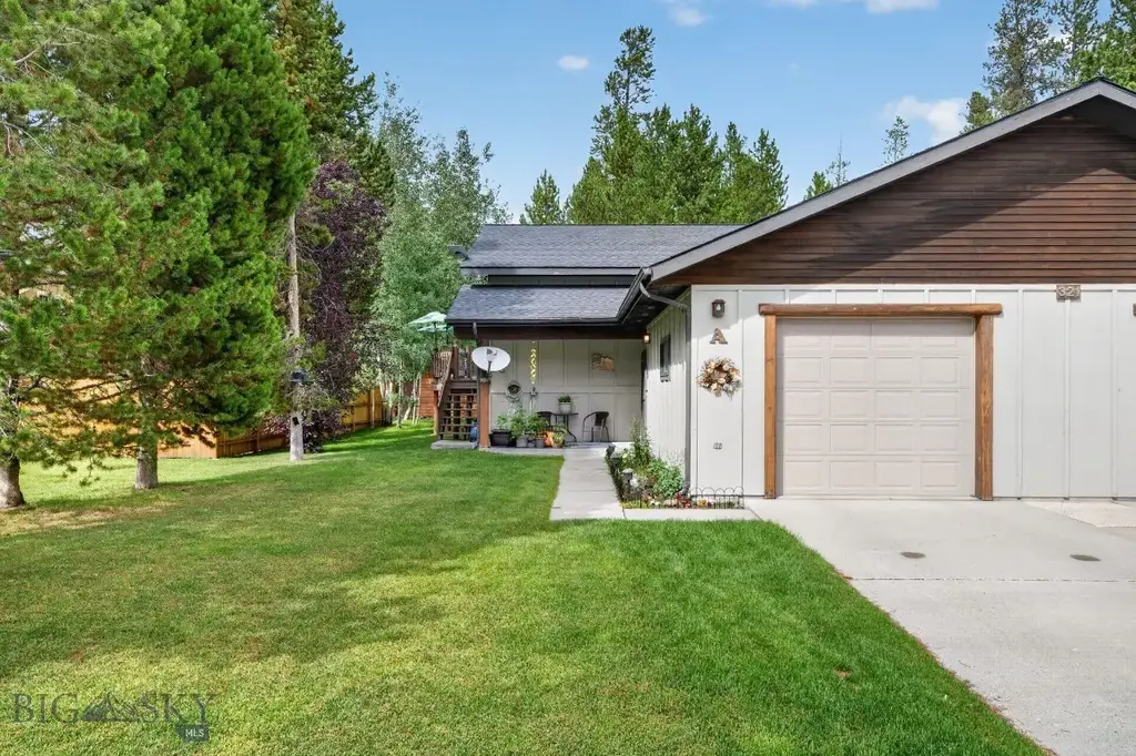 321 Nez Perce Avenue A, West Yellowstone