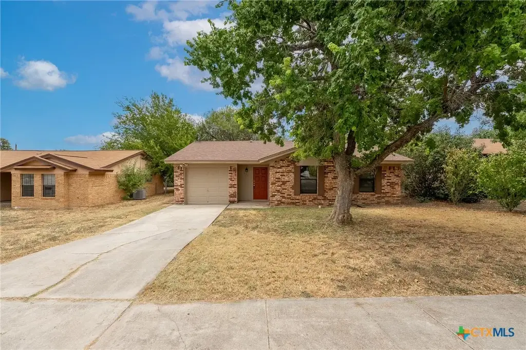 230 Blanket Drive, Copperas Cove