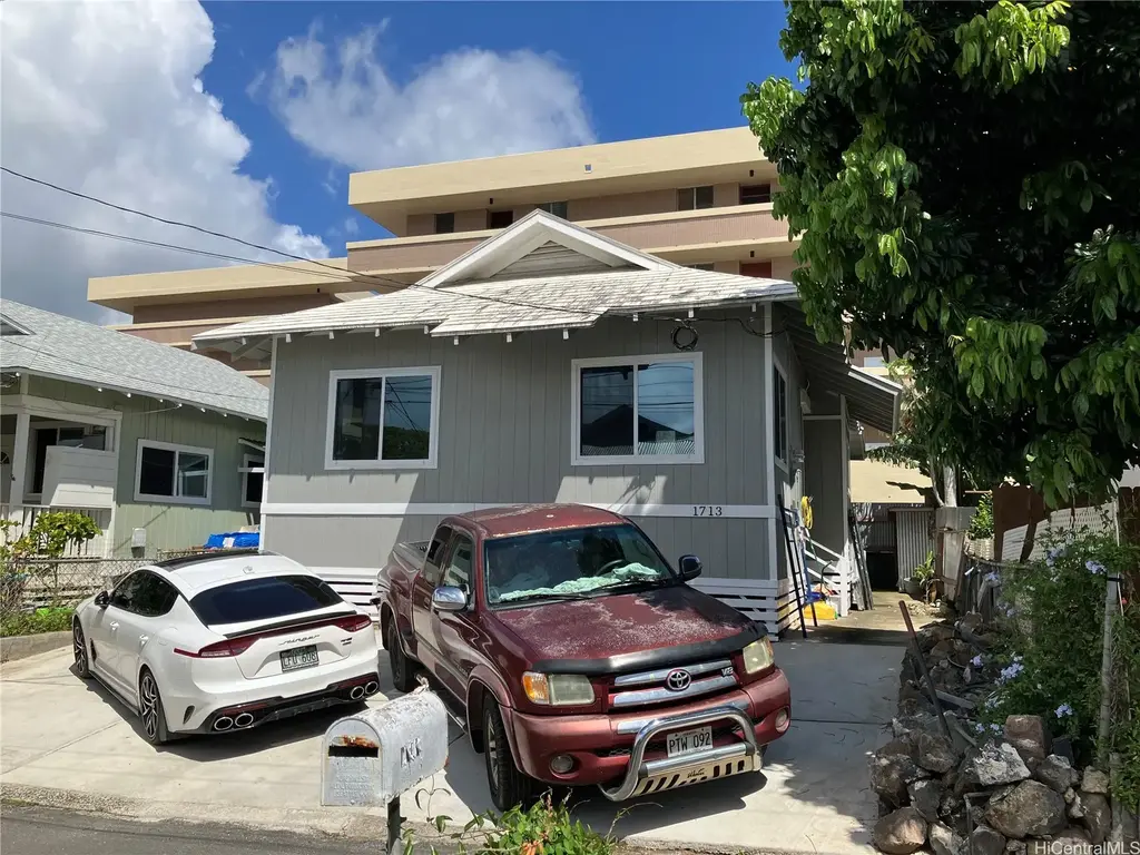 1713 Mutual Lane, Honolulu