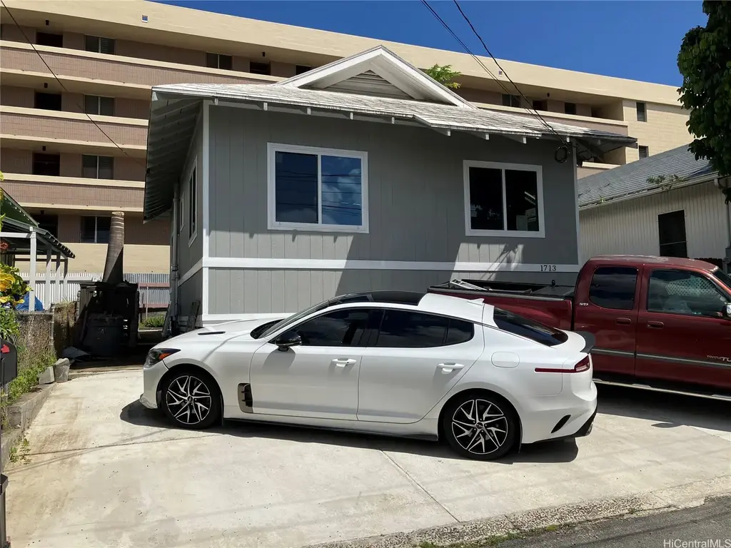1713 Mutual Lane, Honolulu