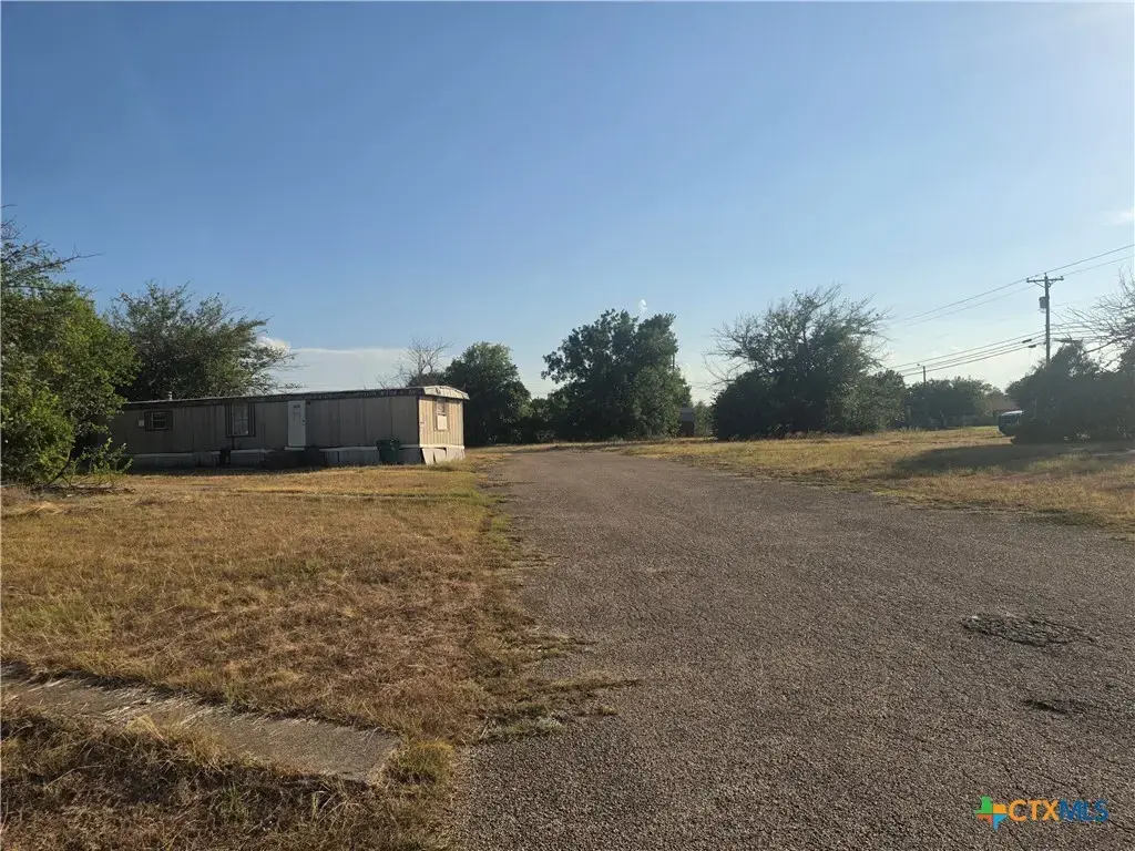 210 E Kathey Road, Harker Heights