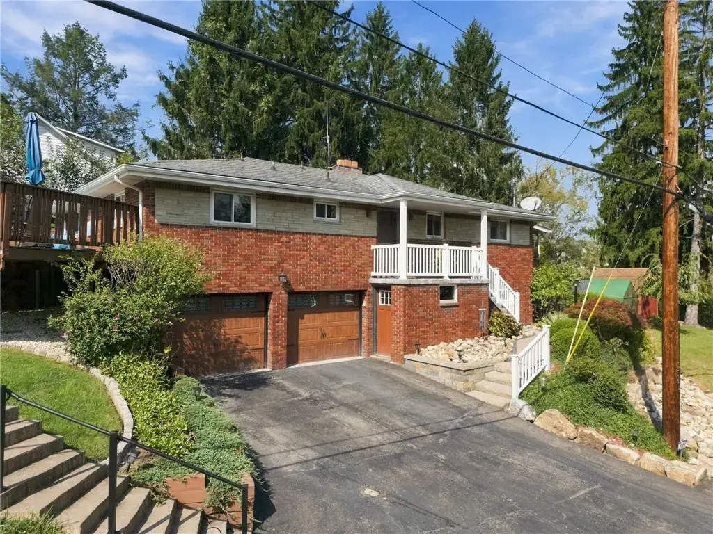 10050 Central Avenue , Irwin
