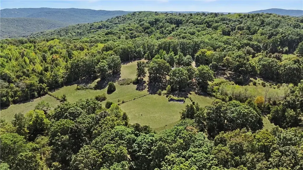 24055 Freedom Road, Chester