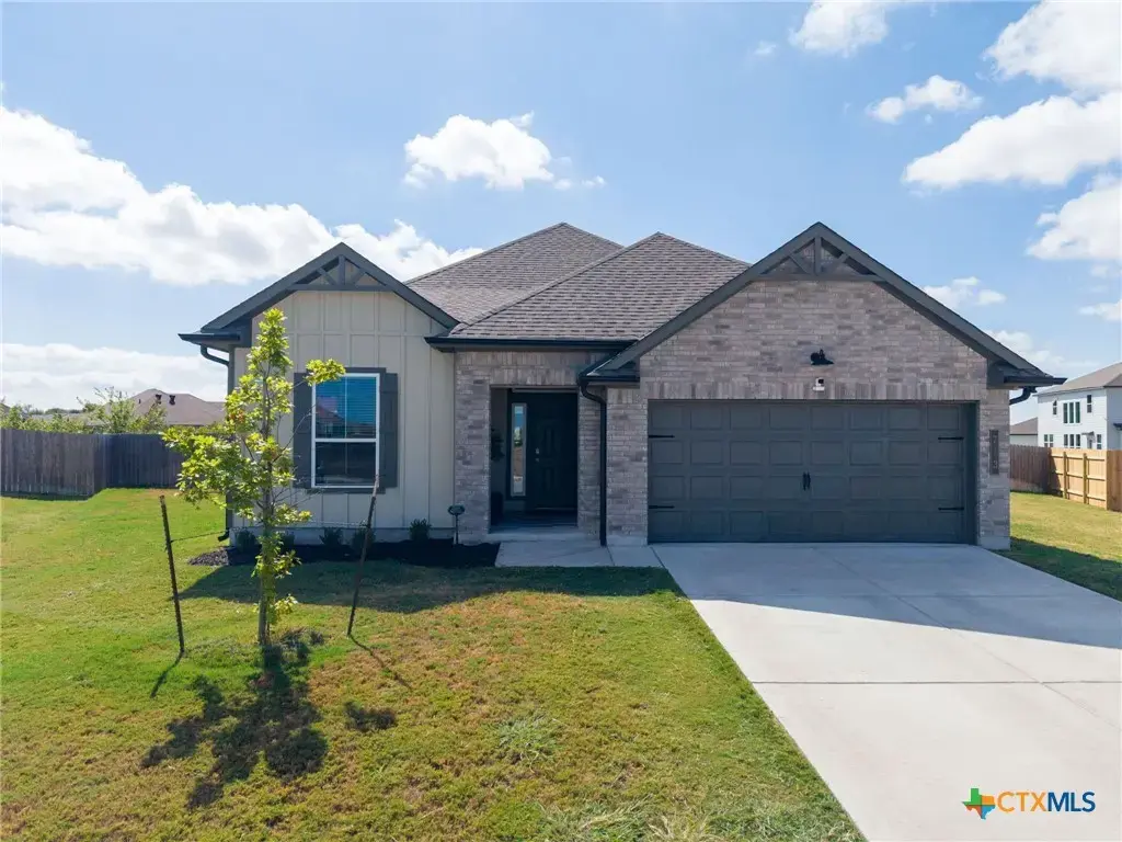 713 Nancy Olivia Circle, Killeen
