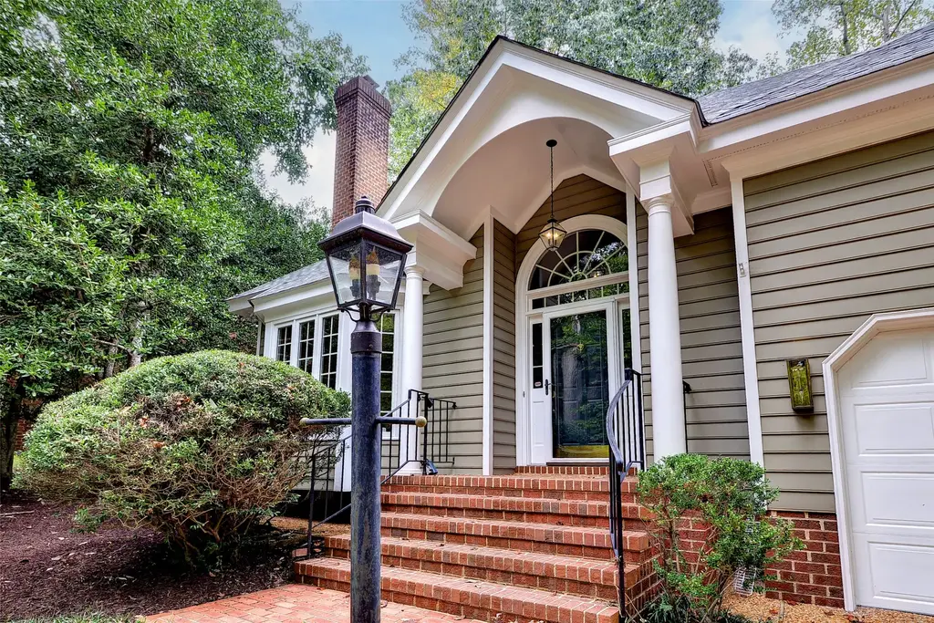 116 Cove Point Lane, Williamsburg