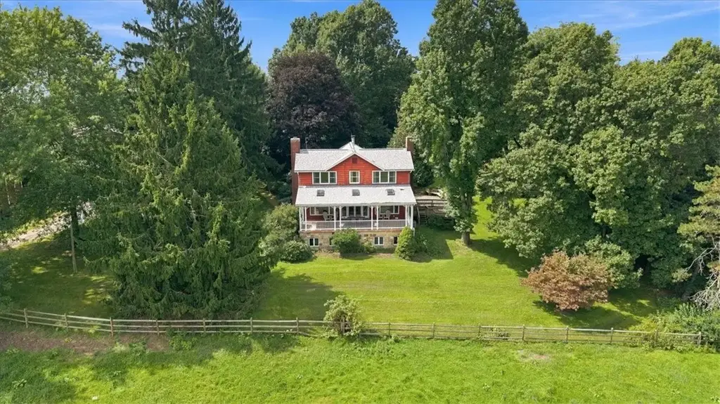 121 Brewer Road , Clinton